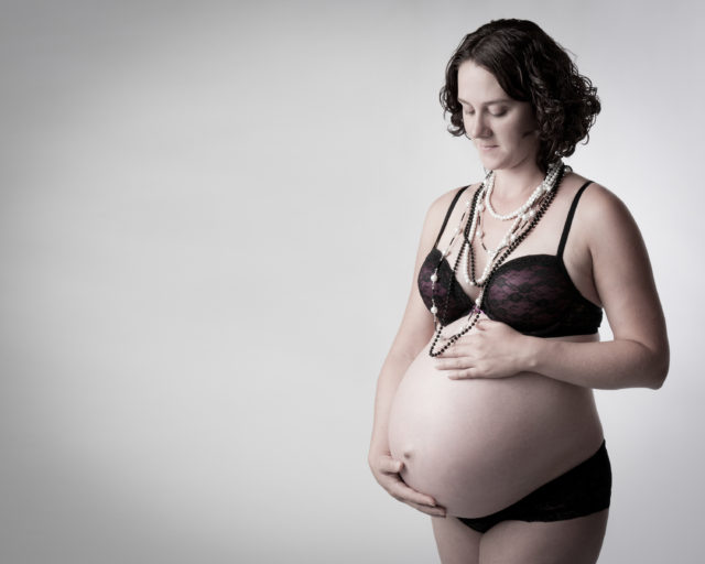 Photographe maternite à Québec - Studio