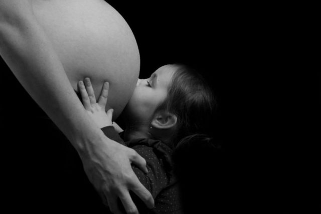 Photographe maternite à Québec - Studio